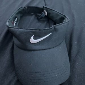 nike visor